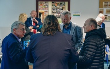 Odsłonięcie tablicy upamiętniającej ofiary Tragedii G&oacute;rnośląskiej w Marklowicach 51