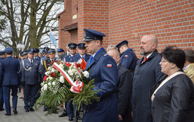 Upamiętnienie funkcjonariuszy Policji Państwowej oraz Policji Wojew&oacute;dztwa Śląskiego pochodzących z Marklowic 6