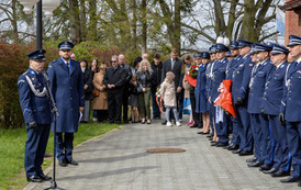 Upamiętnienie funkcjonariuszy Policji Państwowej oraz Policji Wojew&oacute;dztwa Śląskiego pochodzących z Marklowic 9