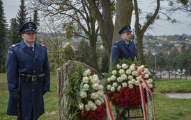 Upamiętnienie funkcjonariuszy Policji Państwowej oraz Policji Wojew&oacute;dztwa Śląskiego pochodzących z Marklowic 25